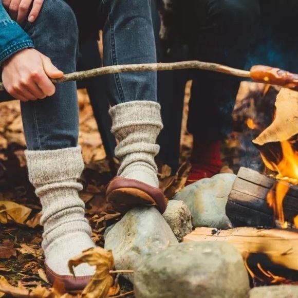 Acorn - The Original Slipper Sock - Picture 7 of 16